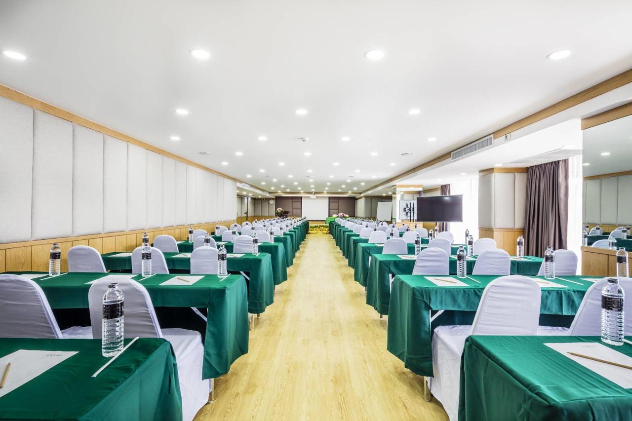 리보텔 호텔 후아 막 방콕 외부 사진